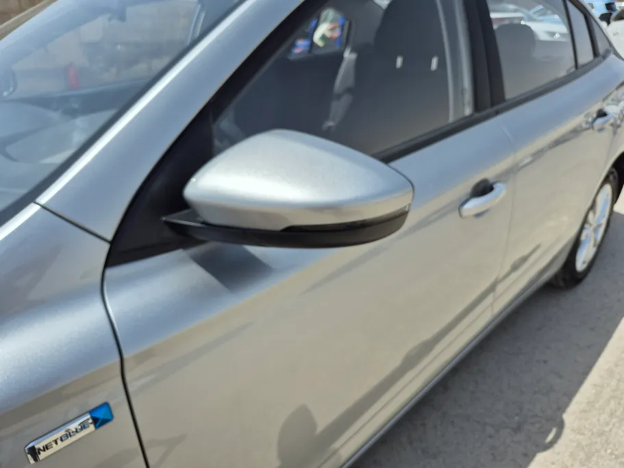 2025 MG 5 STD 