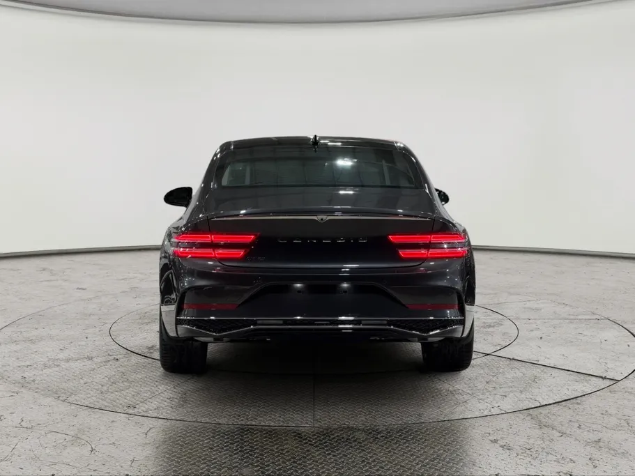 2026 Genesis G80 Platinum 
