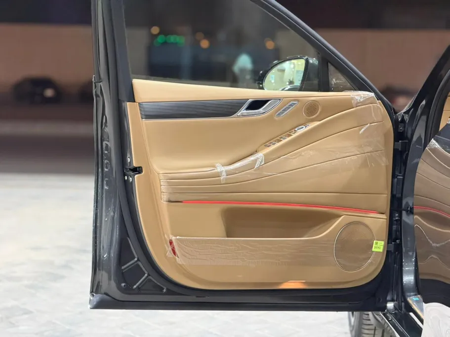 2026 Genesis G80 Platinum 