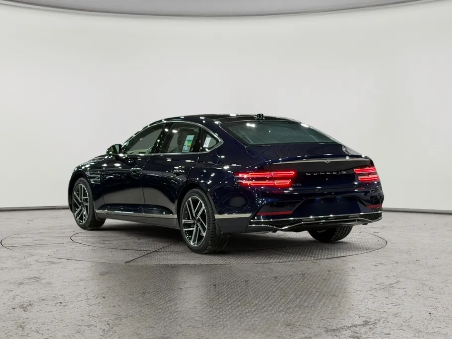 2026 Genesis G80 Platinum 