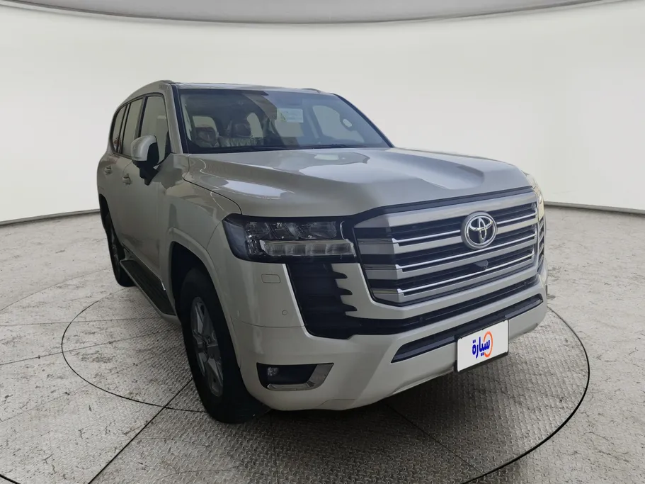 2025 Toyota Land Cruiser GXR2 