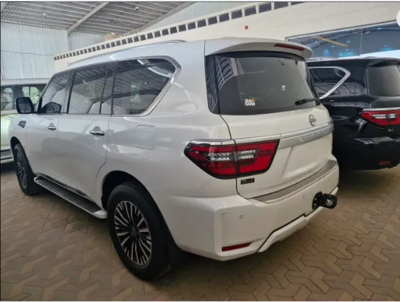 2024 Nissan Patrol SE 