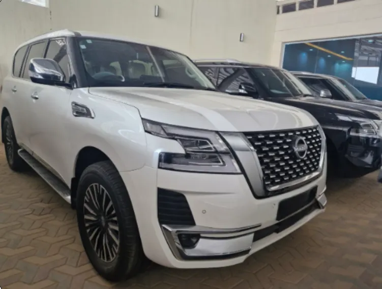 2024 Nissan Patrol SE 