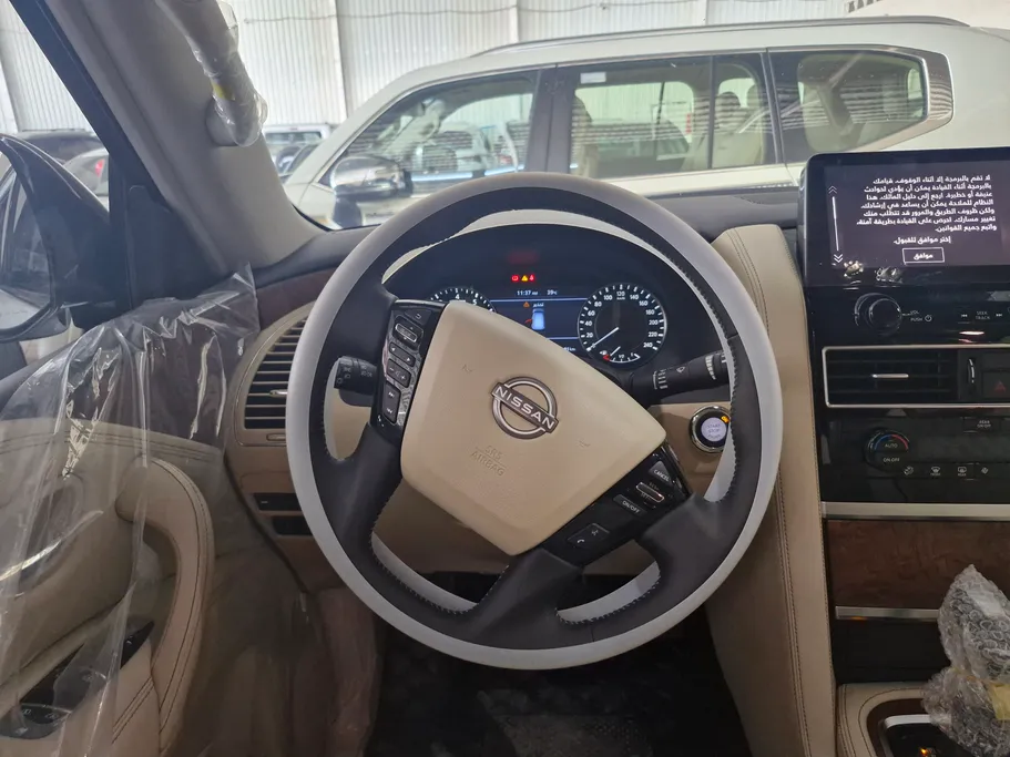 2024 Nissan Patrol SE 
