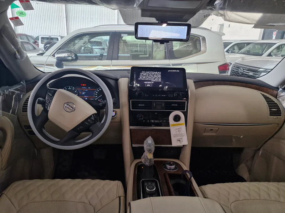 2024 Nissan Patrol SE 