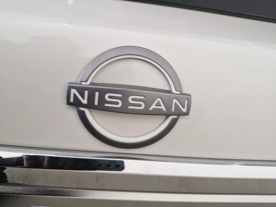 2024 Nissan Patrol SE 