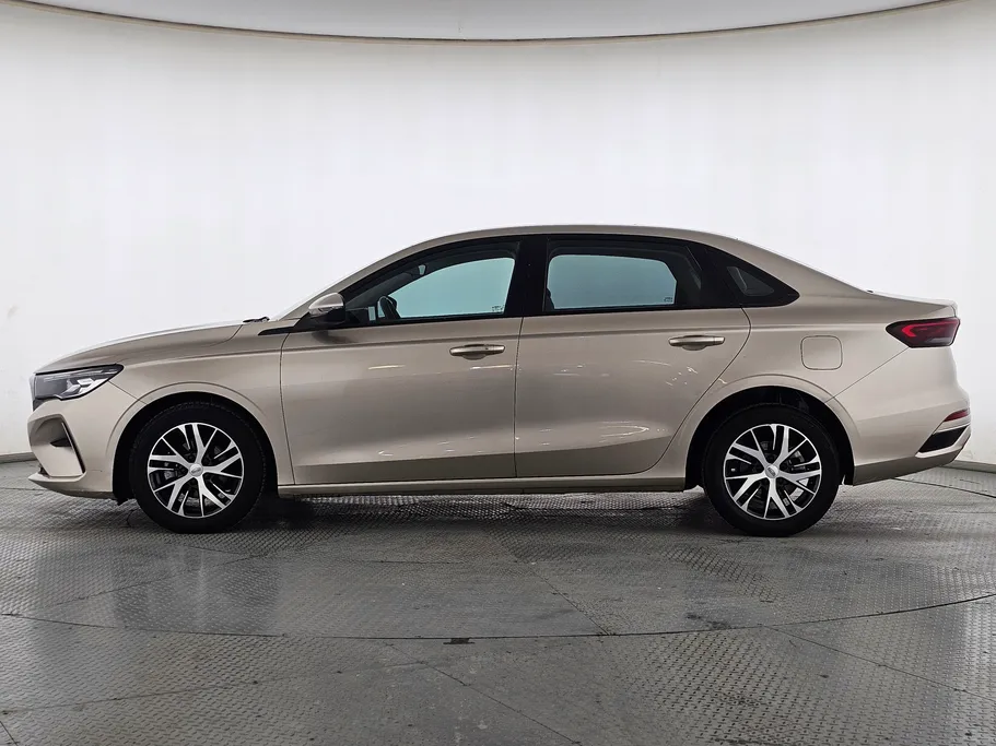 جيلي امجراند GS 2023 