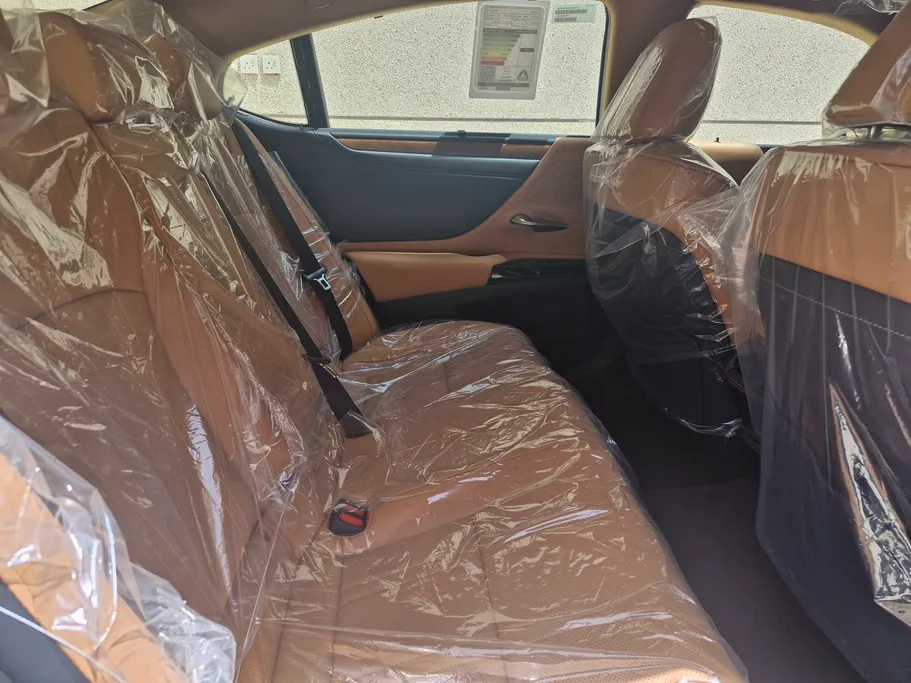 لكزس ES 350 CC 2025 