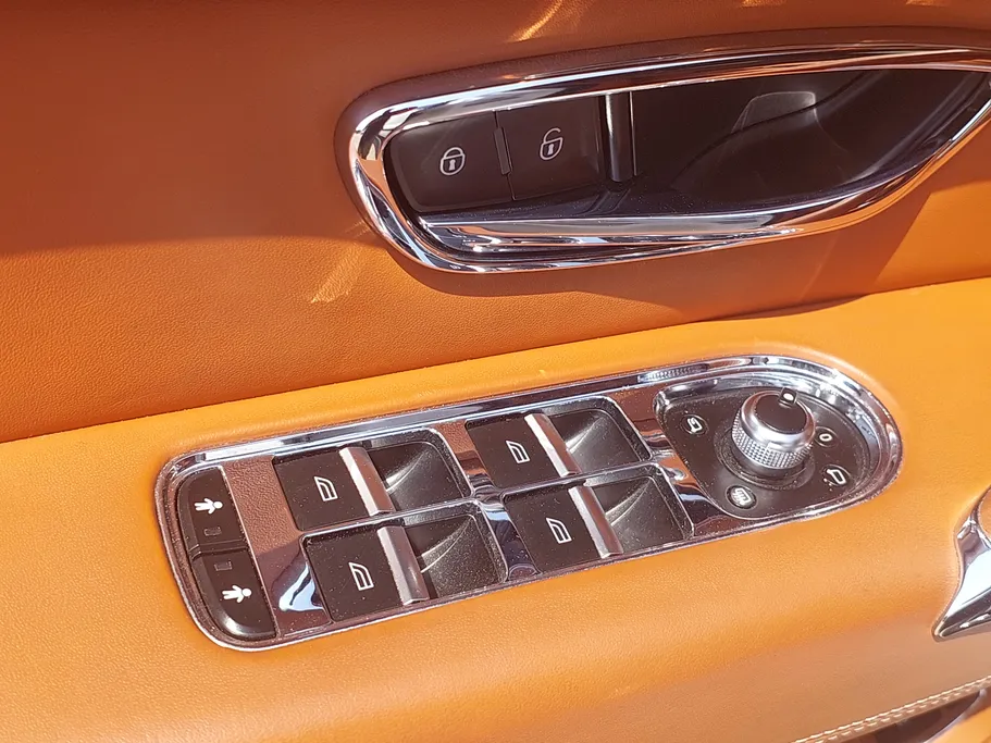 2020 Bentley Bentayga  