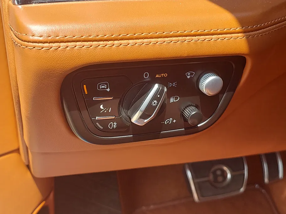 2020 Bentley Bentayga  