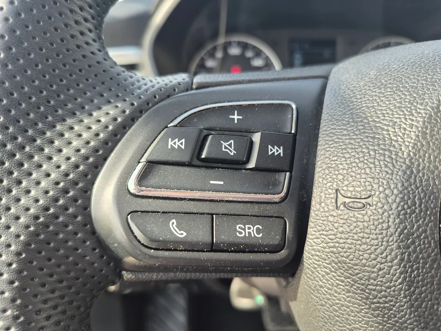 2025 MG 5 STD 
