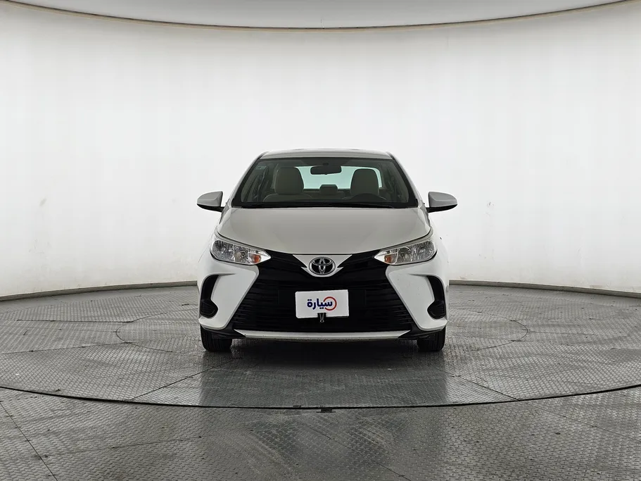 2021 Toyota Yaris  Y 
