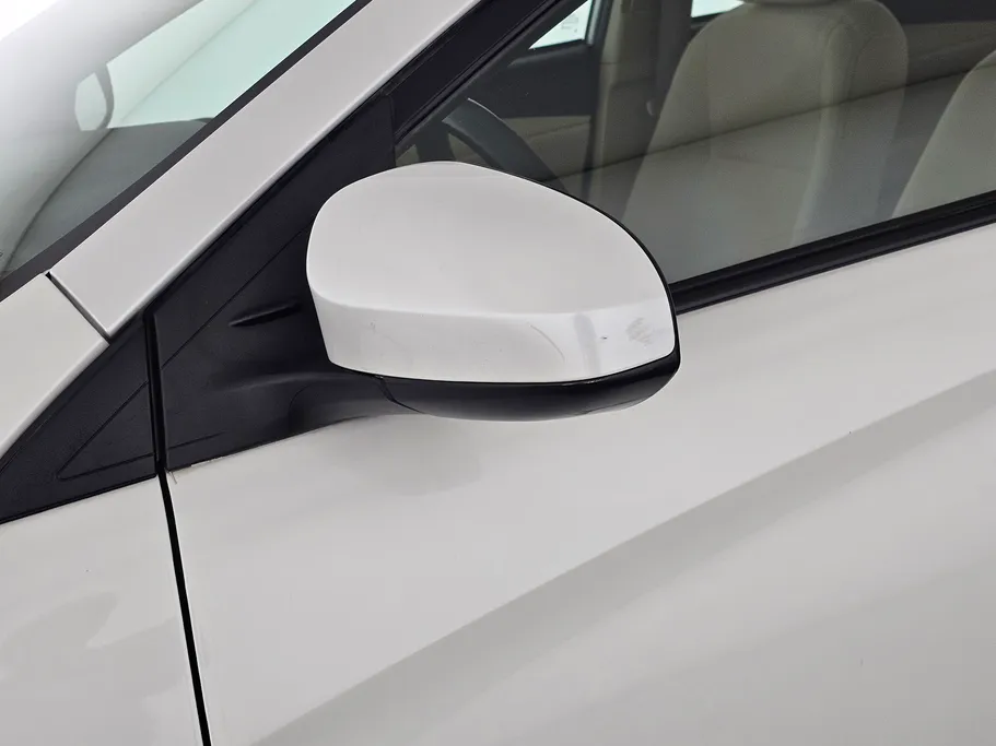2021 Toyota Yaris  Y 