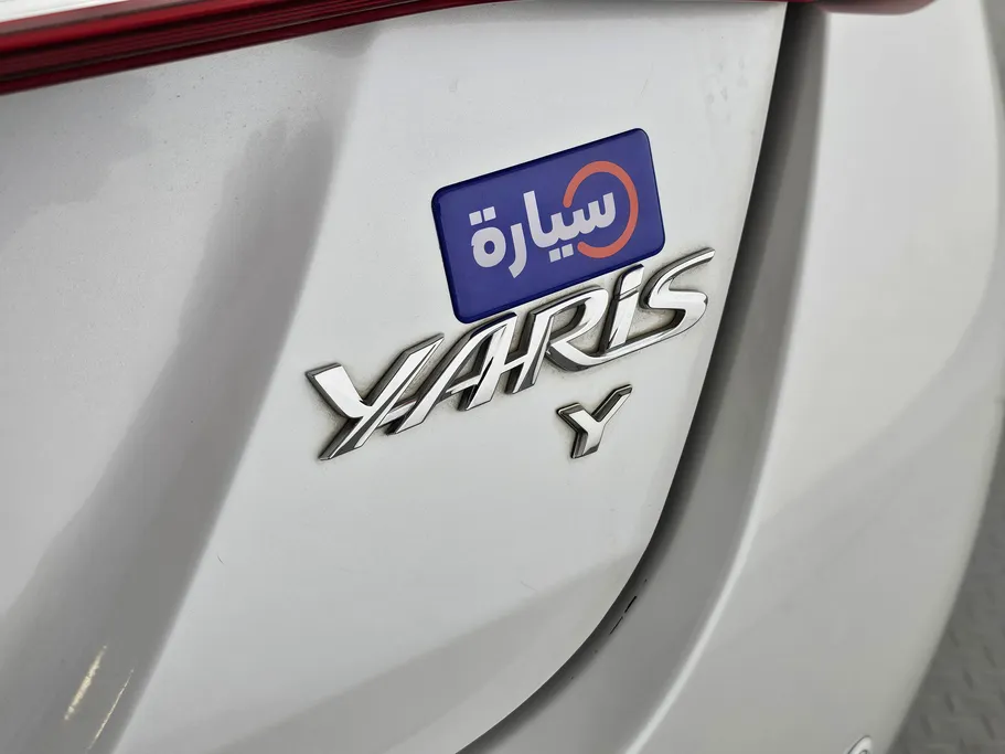 2021 Toyota Yaris  Y 