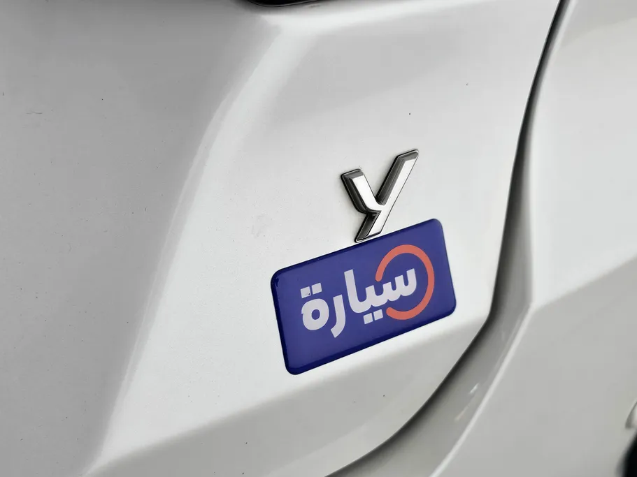 تويوتا يارس Y 2023 
