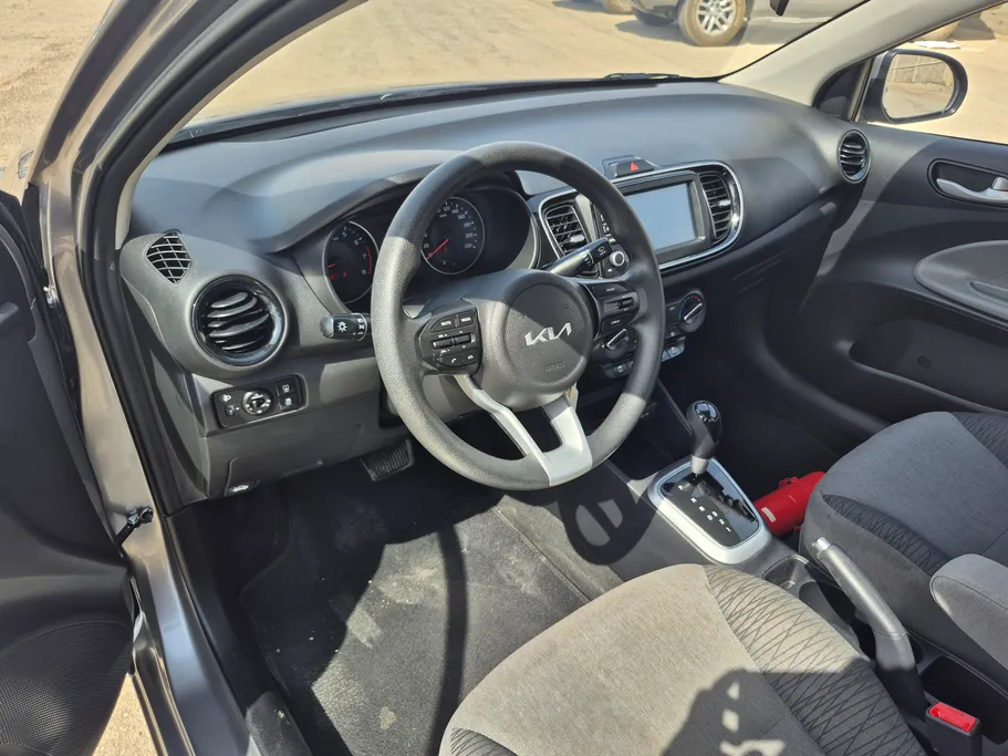 2024 Kia Pegas LX 