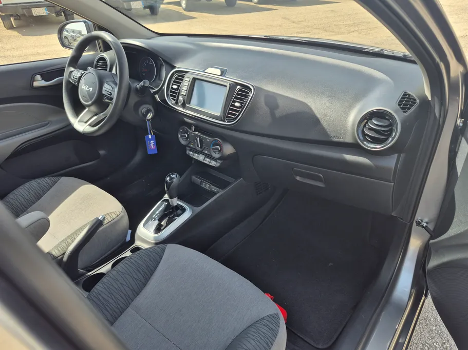 2024 Kia Pegas LX 