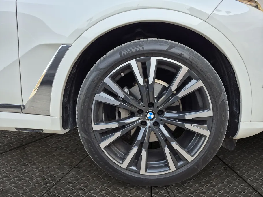 بي ام دبليو الفئة اكس 7 xDrive 40i	 2023 