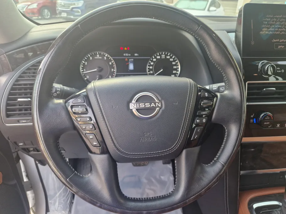 2023 Nissan Patrol Platinum 