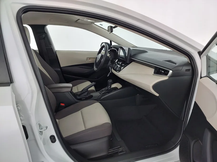 2024 تويوتا Corolla XLI 