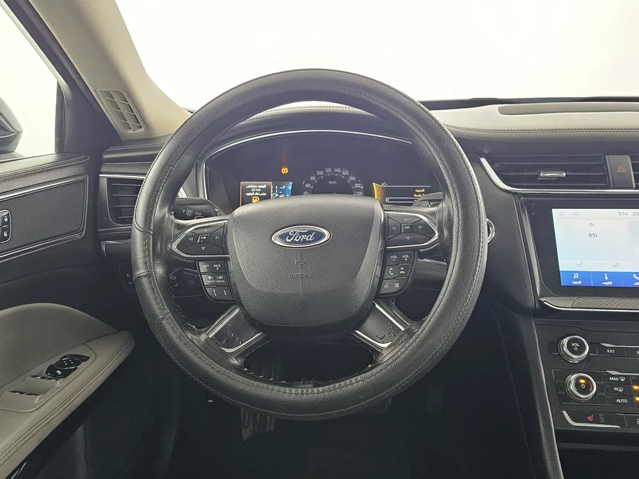 2022 Ford Taurus Trend 
