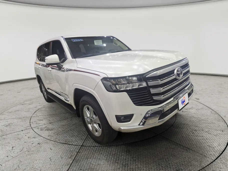 2025 Toyota Land Cruiser GXR 