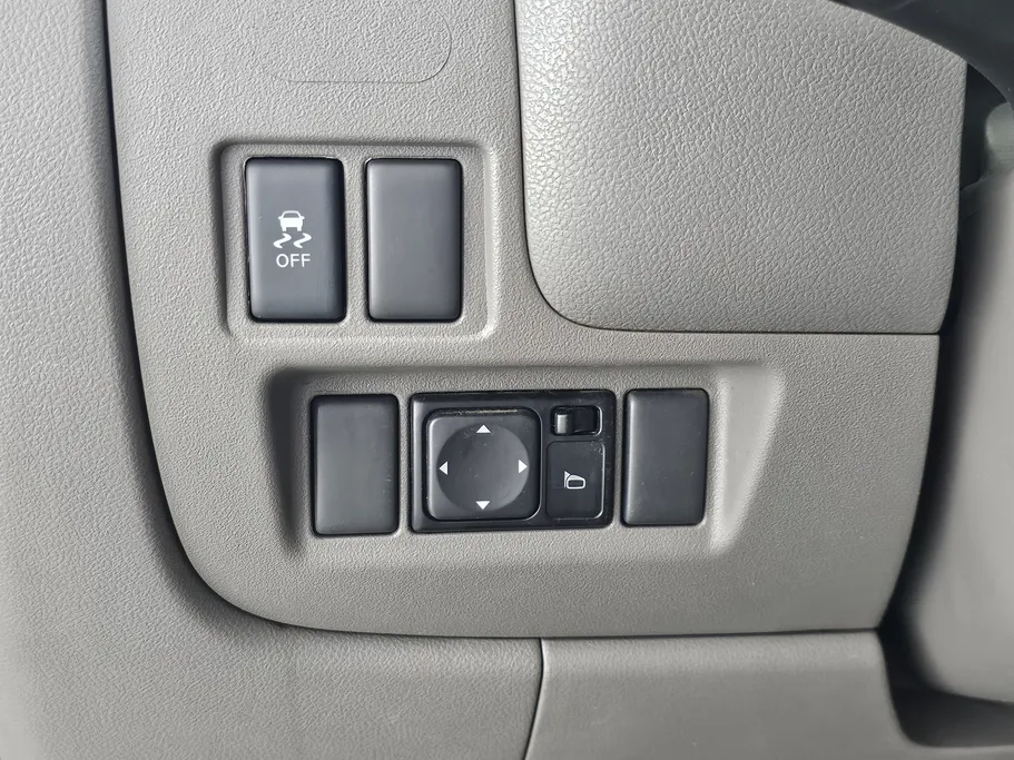 2023 Nissan Sunny SV Comfort 