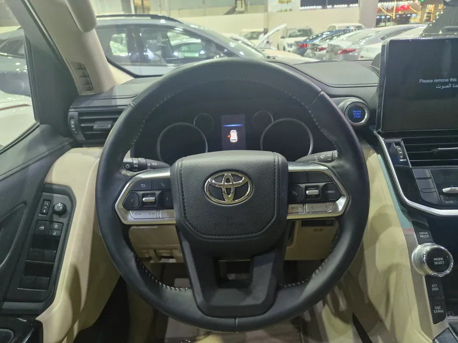 2022 Toyota Land Cruiser GXR3 