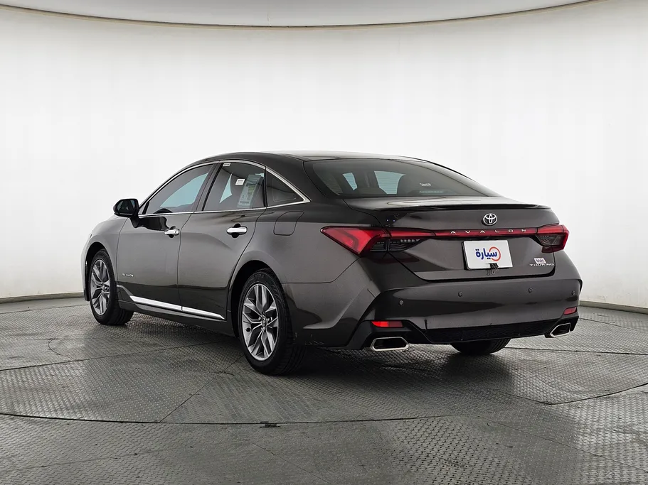 2020 Toyota Avalon Touring 