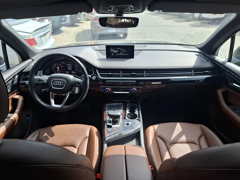 2019 Audi Q7  