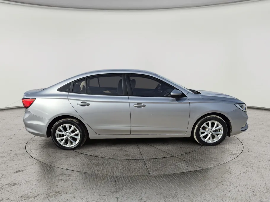 2023 MG 5 STD 