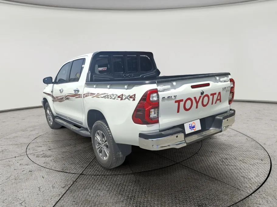 2026 Toyota Hilux SGLX 