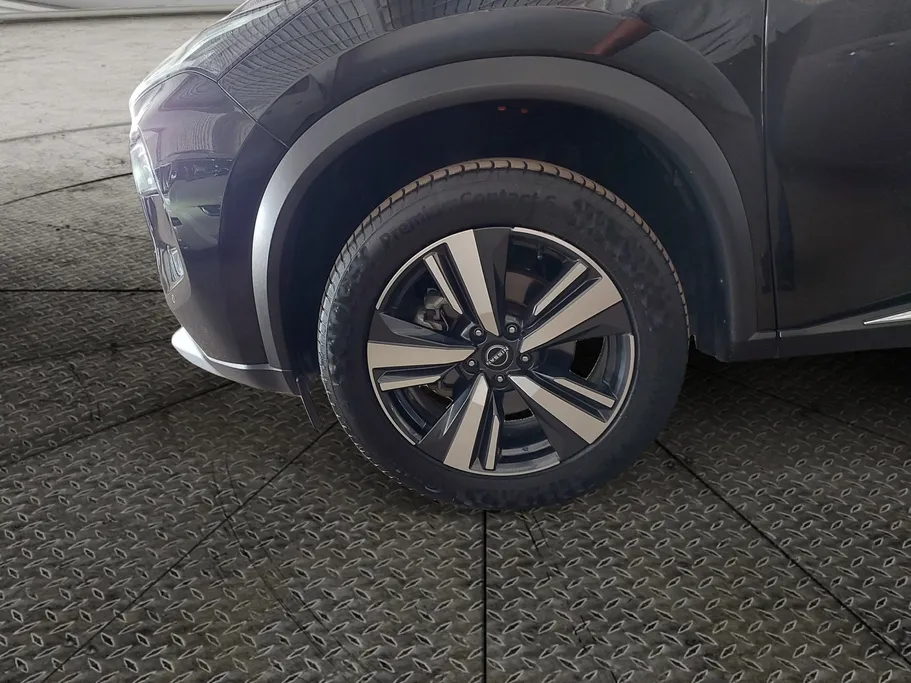 نيسان أكس تريل SV 2023 