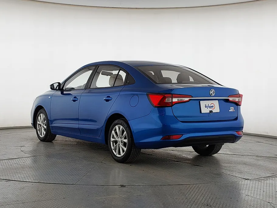 2021 MG 5 STD 
