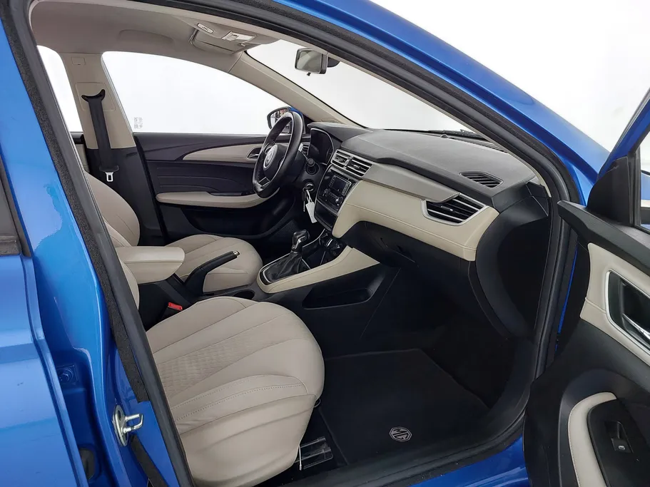2021 MG 5 STD 