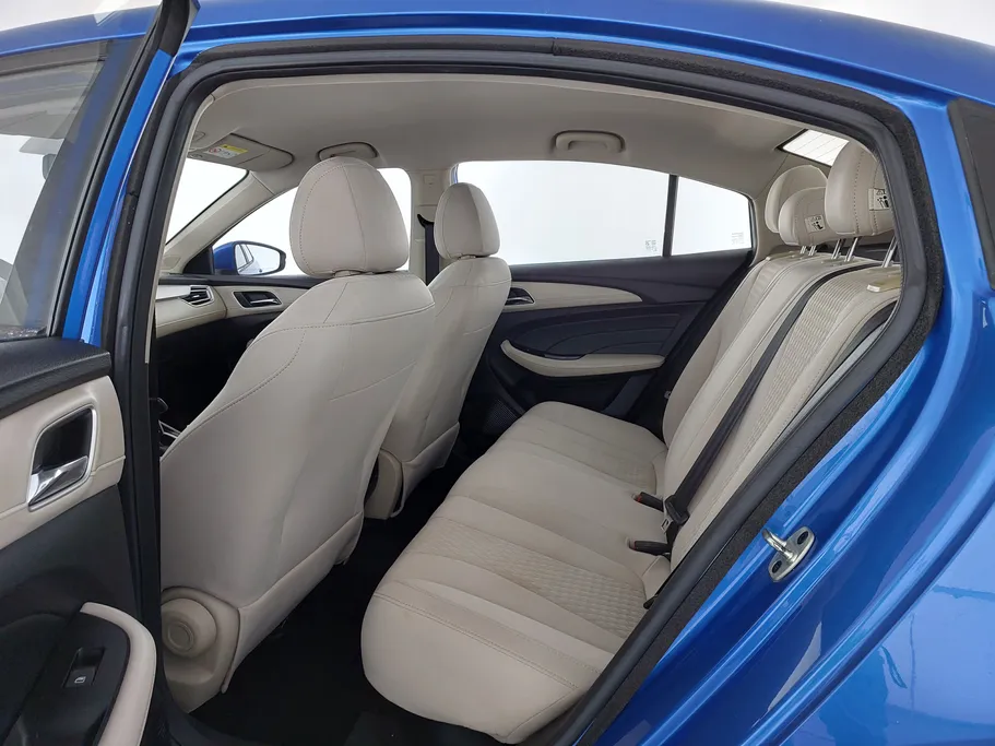 2021 MG 5 STD 