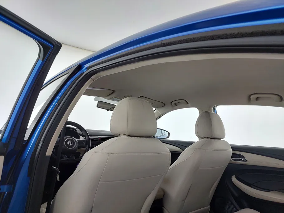 2021 MG 5 STD 