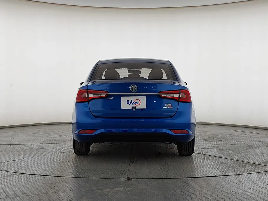 2021 MG 5 STD 