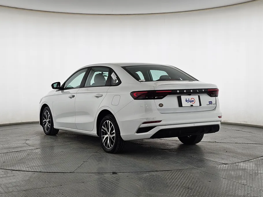 جيلي امجراند GS 2024 