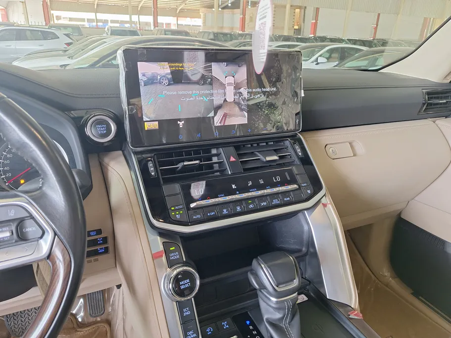 تويوتا لاندكروزر GXR 2023 