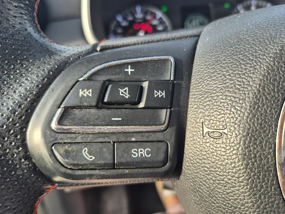 2023 MG ZS STD 