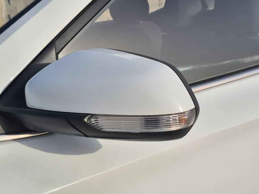 2023 MG ZS STD 
