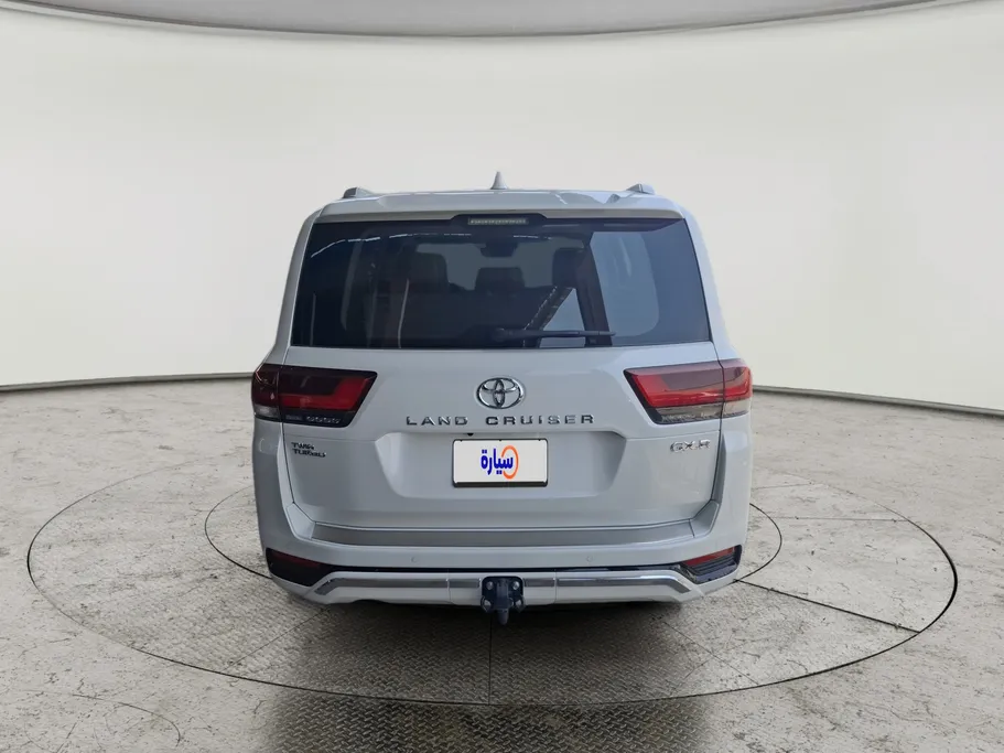2026 Toyota Land Cruiser GXR 