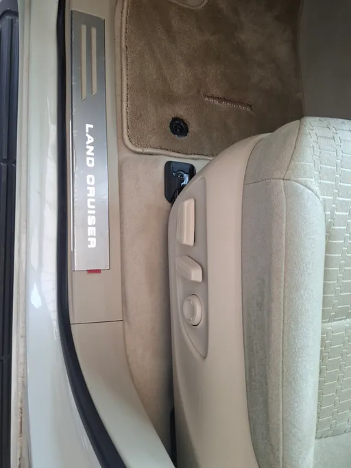 2026 Toyota Land Cruiser GXR 