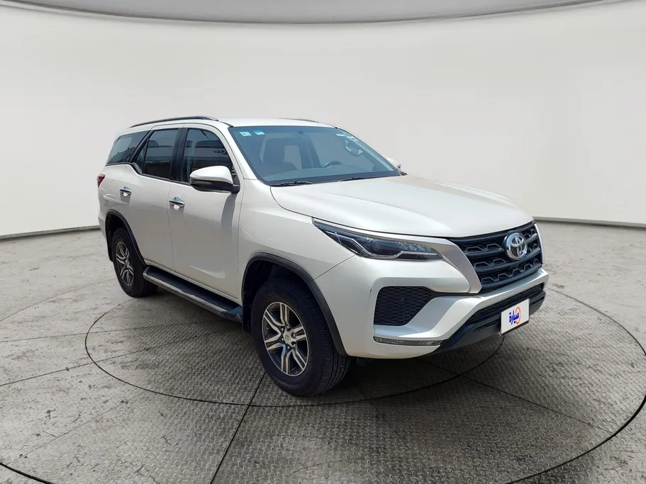 تويوتا فورتشنر GX 2022 