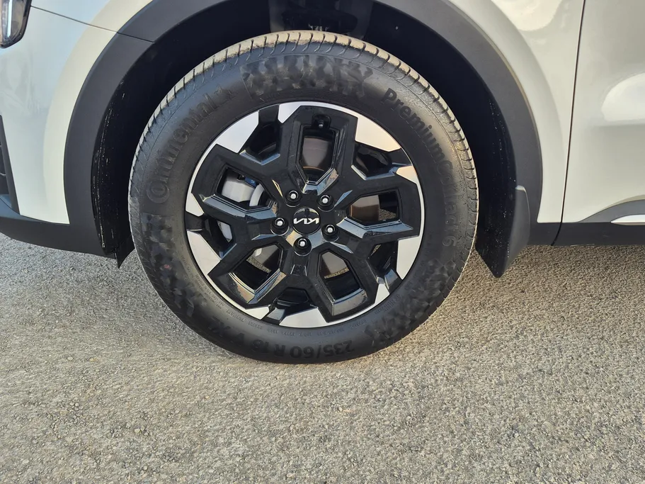 2025 Kia Sorento GL 
