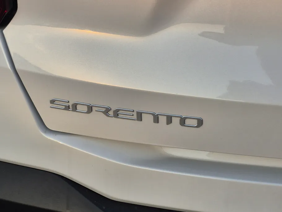 2025 Kia Sorento GL 