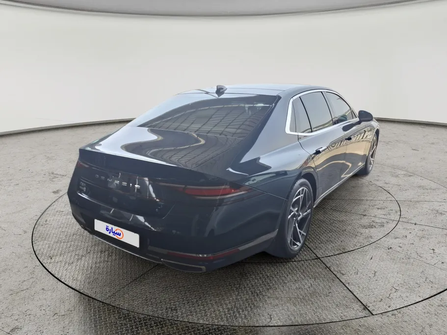 جينيسيس G90 Royal 2023 