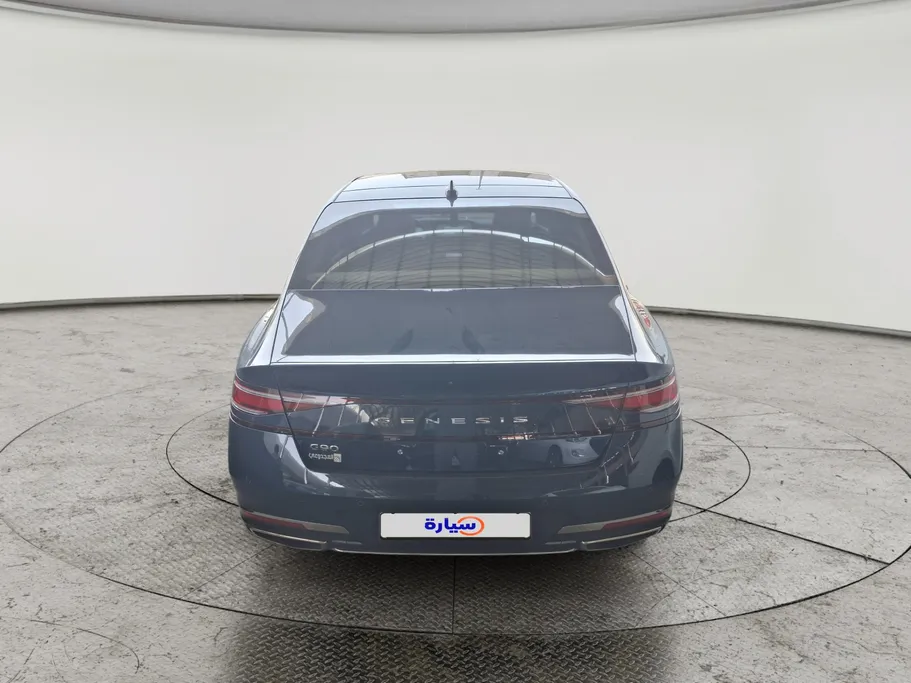 جينيسيس G90 Royal 2023 