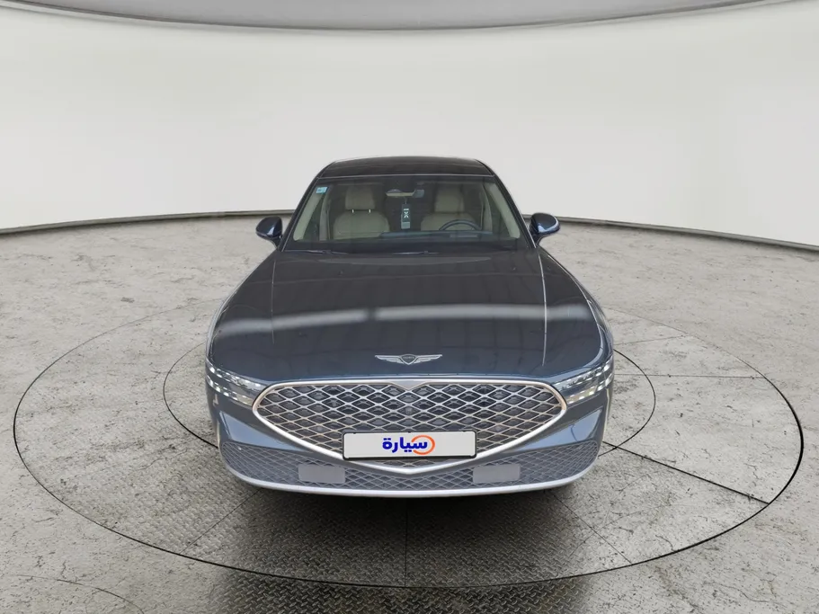 جينيسيس G90 Royal 2023 